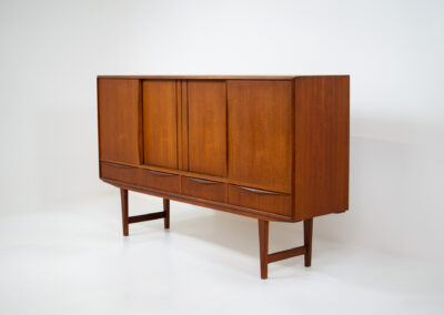 Sideboard e w bach sejling skabe n p nielsen denmark teak