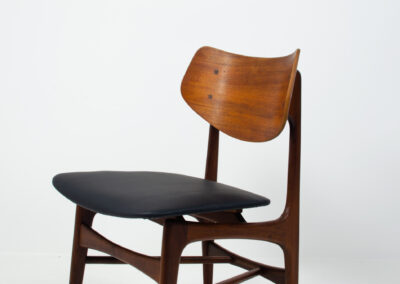 Hamar dining chairs teak louis van teeffelen wébé dutch design