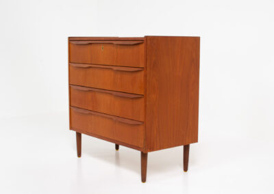 Danish chest of drawers cabinet in teak