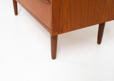Danish chest of drawers cabinet in teak