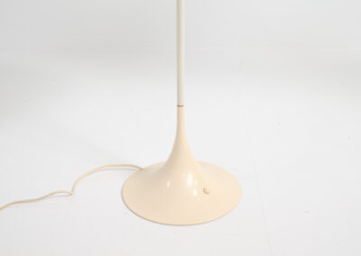 early panthella floorlamp by verner panton for louis poulsen vintage design lighting