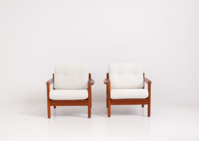 Stunning pair of Danish easy chairs