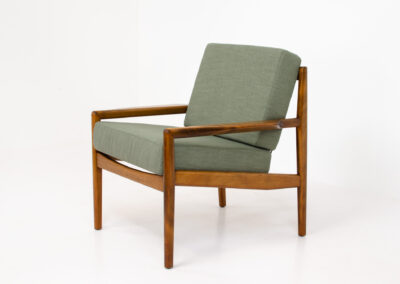 Rarely seen pair of easy chairs by Eugen Schmidt for Soloform (Germany, 1960s).