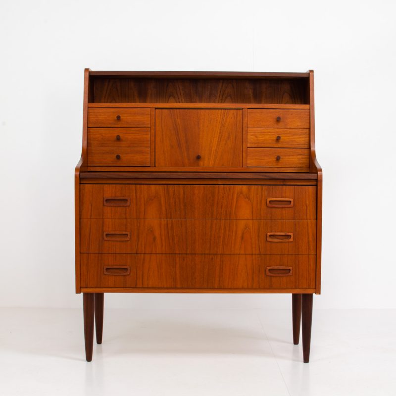 Teak secretary by Hanbjerg Møbelfabrik