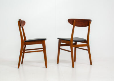 Set of 6 ‘Model 210’ dining chairs by Farstrup