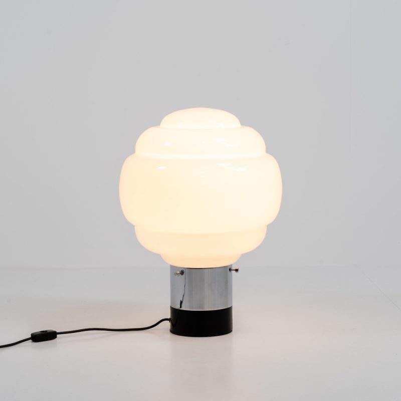 Huge table lamp by Carlo Nason for Mazzega (Italy, 1970s).A stunning design, made out of chrome and Murano glass. With its 55cm in height it’s a fairly large table lamp so it could perfectly be used as a floor lamp aswell.In very good condition!