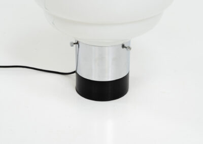 Huge table lamp by Carlo Nason for Mazzega (Italy, 1970s).A stunning design, made out of chrome and Murano glass. With its 55cm in height it’s a fairly large table lamp so it could perfectly be used as a floor lamp aswell.In very good condition!