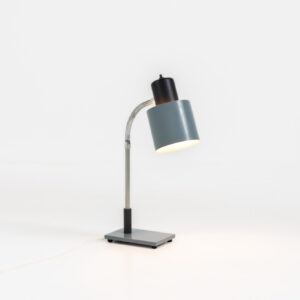 “Beta” table lamp by Jo Hammerborg for Fog & Mørup (Denmark - 1960s). This beautiful piece is made out of laquered metal. It is in stunning condition! Newly rewired.