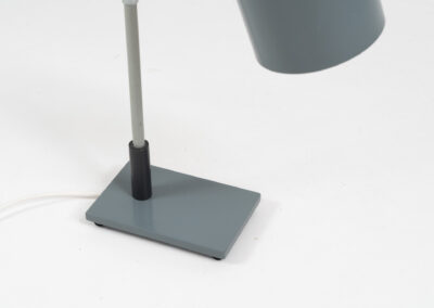 “Beta” table lamp by Jo Hammerborg for Fog & Mørup (Denmark - 1960s). This beautiful piece is made out of laquered metal. It is in stunning condition! Newly rewired.