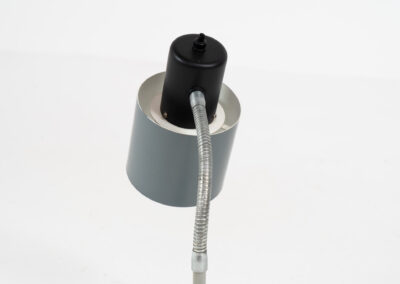 “Beta” table lamp by Jo Hammerborg for Fog & Mørup (Denmark - 1960s). This beautiful piece is made out of laquered metal. It is in stunning condition! Newly rewired.