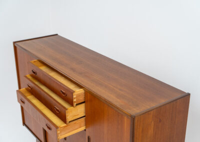 Stunning sideboard in teak by P. Westergaard (Denmark, 1960s). A beautifully crafted piece containing two big sliding doors with lots of storage space, two smaller sliding doors and three drawers. In very good condition!