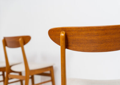 Set of 6 ‘Model 210’ dining chairs by Thomas harlev for Farstrup (Denmark, 1960s). Undestroyable, very elegant and contemporary. Made out of teak and beech, newly upholstered in a high quality beige hemp & cotton fabric. In splendid condition!