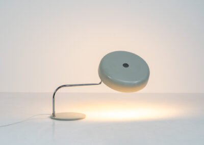 Remarkable Italian desk lamp, 1970s. We don’t know who made it but it’s an amazing piece. It has a heavy steel base, a chrome stand and an aluminium shade. It’s adjustable in many angles. In very good vintage condition.