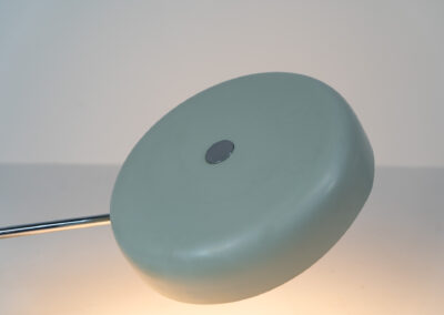 Remarkable Italian desk lamp, 1970s. We don’t know who made it but it’s an amazing piece. It has a heavy steel base, a chrome stand and an aluminium shade. It’s adjustable in many angles. In very good vintage condition.