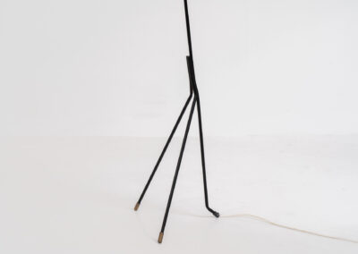A grasshopper floorlamp by Svend Aage Holm Sørensen for ASEA (Sweden, 1950s). A contemporary and subtle piece with some beautiful details like the brass little feet or the brass joint which can be used to adjust the shade. It is newly rewired for safety reasons, furthermore it is in original condition. There are clearly traces of use and age, like some dents and scratches. We love it in this vintage condition but it can be refinished on request.