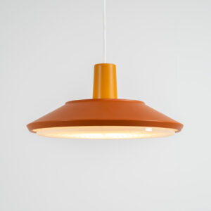 Midcentury pendant light (Denmark, 1960s). It’s made out of an aluminium shade, lacquered in a rusty orange/brown color. Due to the light diffusers on the top and bottom of the lamp there is no direct light harming the eyes. It is restored to perfection and newly rewired. Ready for another lifetime.