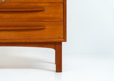 Rare secretary by Bernhard Pedersen & Son (Denmark, 1960s). This is an example of high quality Danish craftsmanship. It features stunning aesthetics and nifty details like the tambour door that opens automatically if you pull the upper drawer or the slidable tray inside the upper drawer. It is in very good condition and marked by the maker on the bottom.