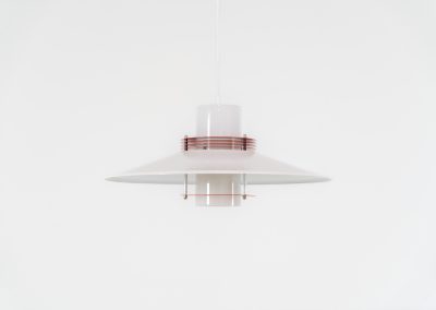Remarkable pendant light by Lyfa (Denmark, 1970s). A beatiful piece made with a opal glass cone that goes from top to bottom and a white lacquered aluminium shade, finished with some red details. This lamp presents itself in amazingly good condition. It is newly rewired aswell.