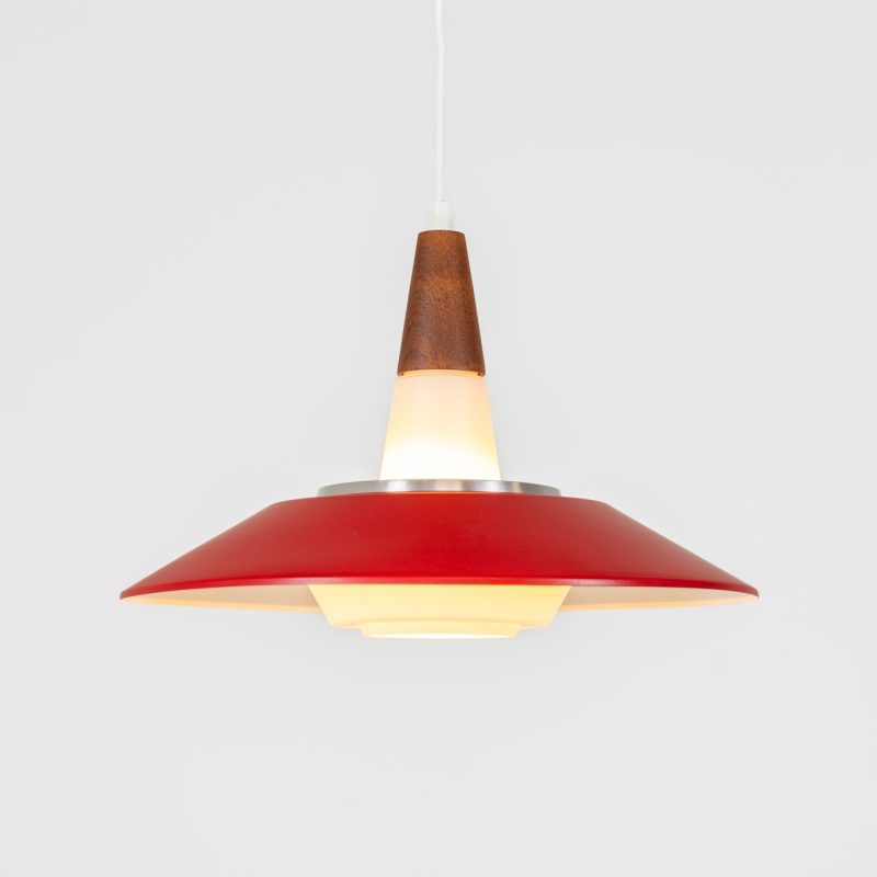 Pendant light by Voss Belysning (Denmark, 1960s). A stunning piece of lighting, made out of an opaline glass body, a vivid red aluminium shade and a solid teak cone. In very good and original condition.