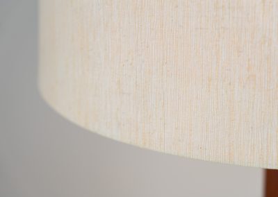 Huge sculptural “Teardrop” floor lamp by Domus (Germany, 1970s). This striking piece features a sculptural solid teak stem and base, paired with a large wild-silk lampshade. The lamp is height-adjustable and houses three light bulbs inside the shade, which can be switched on individually or together for customizable lighting. The floor lamp remains in its original, very good condition—a true statement piece for any interior.