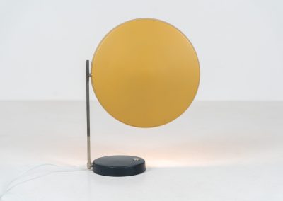 “Oslo” table lamp by H.G. Pfaender for Hildebrand (Germany, 1960s). A stunning, minimalistic and very timeless design featuring a black metal base with a built-in chrome switch, a chrome arm and an adjustable lamp shade lacquered in yellow. With the Oslo lamp, Pfaender won an ‘IF Design Award’ in 1962. The lamp is is very good condition!