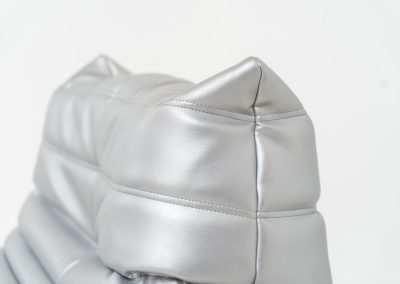 “Metallic Silver” Limited edition Togo 1 seater by Michel Ducaroy for Ligne Roset (France, 2017). This is not your average Togo! A true statement piece, made to stand out. This limited edition in the striking “Metallic Silver” finish was produced in 2017 and comes dated and labeled. It is in very good condition, with only a few minor surface scratches. A rare find for collectors and enthusiasts.