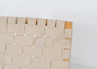 Rare folding chair by Ingmar Relling for Westnofa (Norway, 1960s). This rare lounge chair designed by Ingmar Relling, known for the famous Siesta chair, features a bentwood beech frame and wickered canvas straps. It is foldable for easy storage and transport. It’s in good condition with some stains on the upper right corner of the backrest.