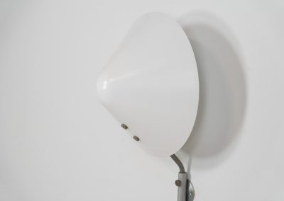 Stunning pair of “VIP” wall lights by Jørgen Gammelgaard for Pandul (Denmark, 1980s). These sleek wall lights are highly adjustable, both in height, angle and shade position. They are in very good condition, and marked by maker.