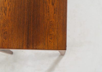 Side table in rosewood by Severin Hansen for Haslev Møbelfabrik (Denmark, 1960s). A beautifully crafted side table made from rich rosewood, showcasing a stunning woodgrain grain and an elegant, minimalist design. The stemless joinery between the table top and legs is a testament to exceptional craftsmanship and a signature technique of Severin Hansen. Presented in good vintage condition with only light, age-appropriate wear.