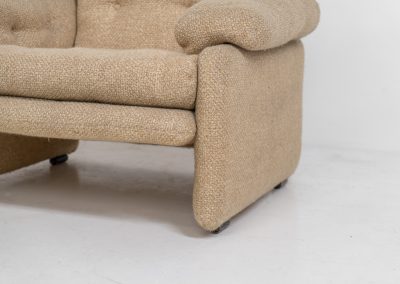 Pair of “Coronado” armchairs by Tobia Scarpa for C&B Italia (Italy, 1970s). These chairs offer a soft, sculptural form and exceptional comfort, upholstered in their original textured wool fabric. Generous proportions and inviting curves make them as comfortable as they are visually striking. In good original condition with some minor using marks. Marked by maker.