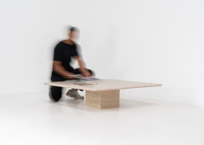 XL travertine coffee table (Italy, 1970s). A beautiful Italian coffee table in travertine, showing a natural grain and warm tones that highlight the character of the stone. Its clean and minimal design gives it a timeless and easy look that fits in many interiors. The table is in excellent condition, with no cracks, chips, or other damage. Important: please check the measurements carefully, as this is a large and very heavy piece.
