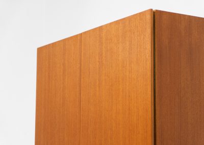Rare S21 highboard in teak by Dieter Waeckerlin for Behr (Germany, 1950s). Belonging to the same series as the iconic B60, this very hard to find S21 mid sized highboard in teak is a masterful blend of minimalistic design and functional elegance. It’s unbelievable this piece was made in the 50’s and is yet so timeless. It contains two drawers and two doors with a minimal gap between them. The inside offers lots of storage space with adjustable shelves. It is in amazing condition with minimal sings of use and age.