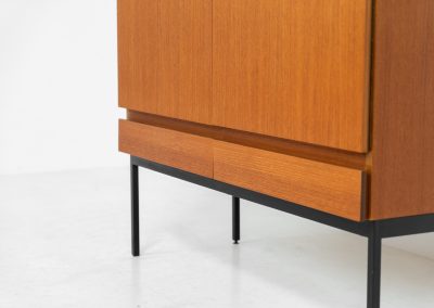 Rare S21 highboard in teak by Dieter Waeckerlin for Behr (Germany, 1950s). Belonging to the same series as the iconic B60, this very hard to find S21 mid sized highboard in teak is a masterful blend of minimalistic design and functional elegance. It’s unbelievable this piece was made in the 50’s and is yet so timeless. It contains two drawers and two doors with a minimal gap between them. The inside offers lots of storage space with adjustable shelves. It is in amazing condition with minimal sings of use and age.