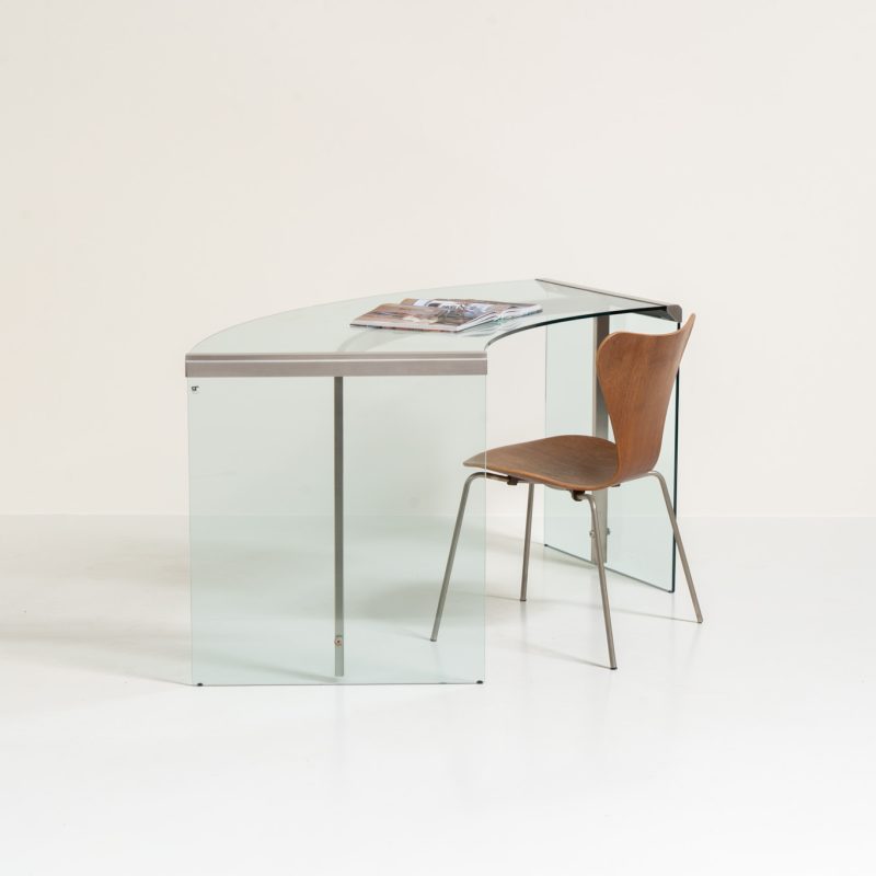 Stunning glass “President” writing desk by Gallotti & Radice (Italy, 1970s). An original 1970s President executive desk, designed by Studio G&R for Gallotti & Radice. This is Italian glass craftsmanship at its finest. Built with heavy, thick tempered glass and structured with solid stainless steel fittings, the design gives a light, almost floating impression while remaining exceptionally sturdy. The desk is in excellent condition with no chips or structural defects.