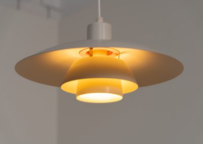 PH4/3 pendant light designed by Poul Henningsen for Louis Poulsen in Denmark, 1960s. A beautiful and timeless design with at the same time a very nice and calming light dispersion! In good condition.