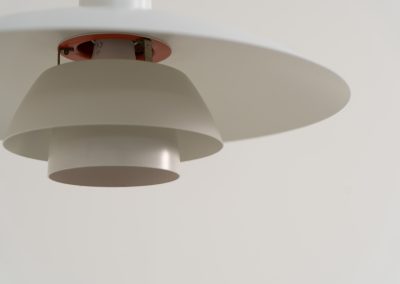 PH4/3 pendant light designed by Poul Henningsen for Louis Poulsen in Denmark, 1960s. A beautiful and timeless design with at the same time a very nice and calming light dispersion! In good condition.